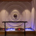 Aldrov Aparthotel 4*