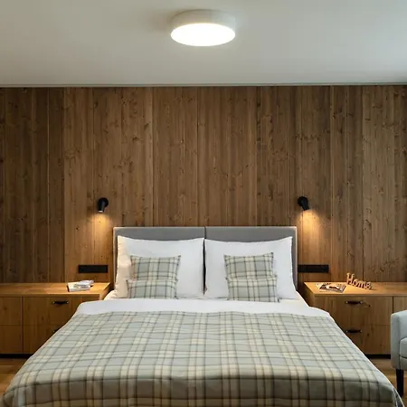 Aldrov Aparthotel