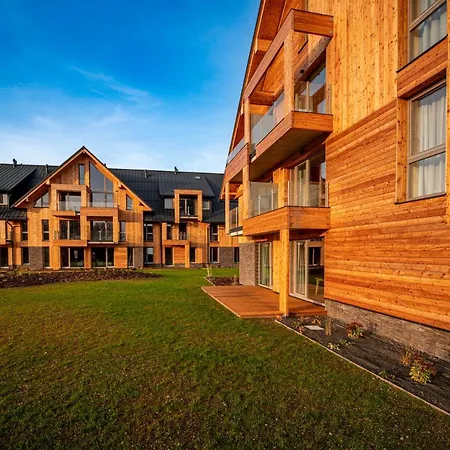 Aldrov Aparthotel 4*